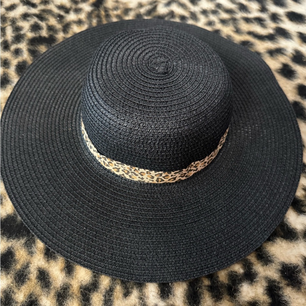 Beach hat